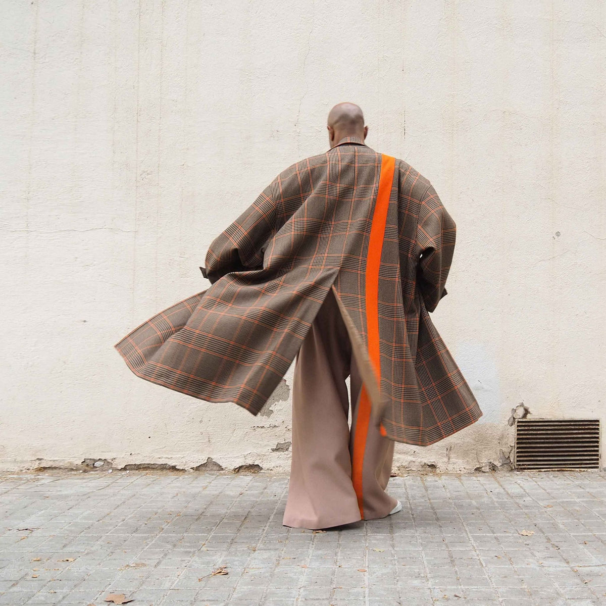 COAT-CHECKS-OVERSIZED-LR3