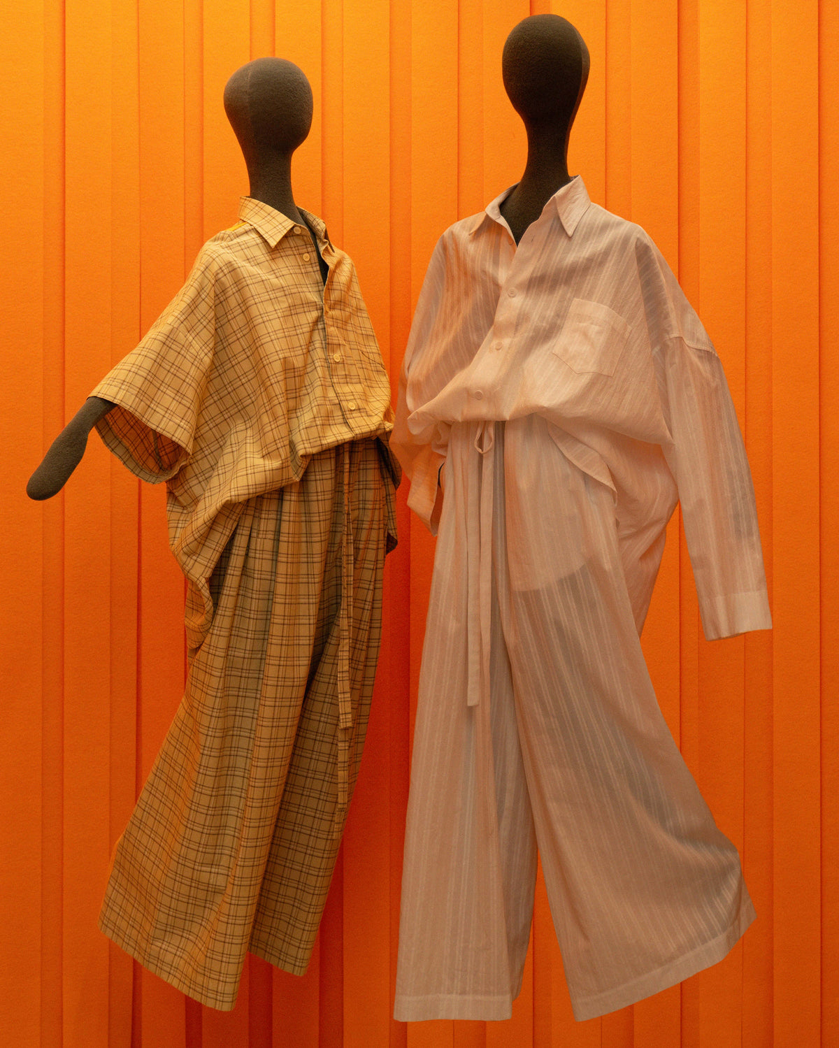 MANNEQUINS-SUMMER-LLOK-CHECKS-STRIPES-LOUIS-RUBI-LR3