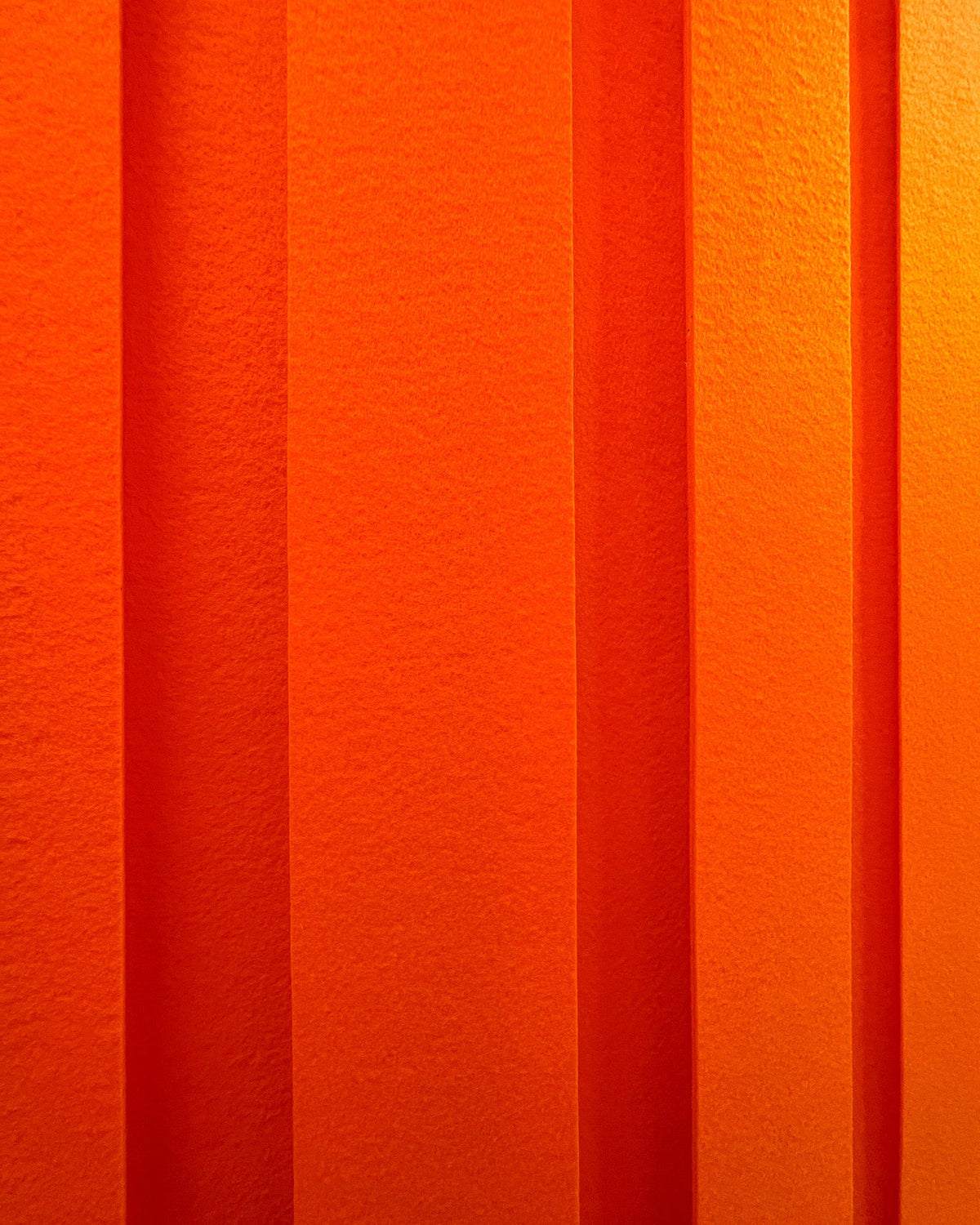 FELT-WALLS-ORANGE-LOUIS-RUBI-LR3