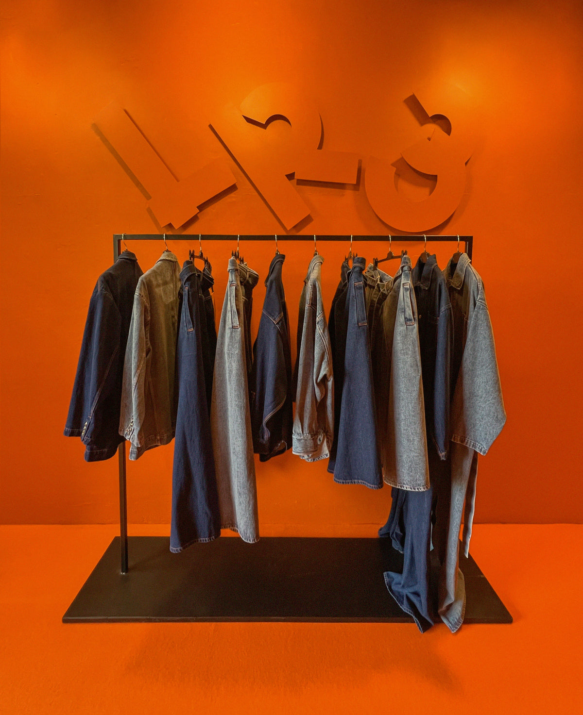 SHOWROOM-BARCELONA-DENIM-COLLECTION-LR3-LOUIS-RUBI