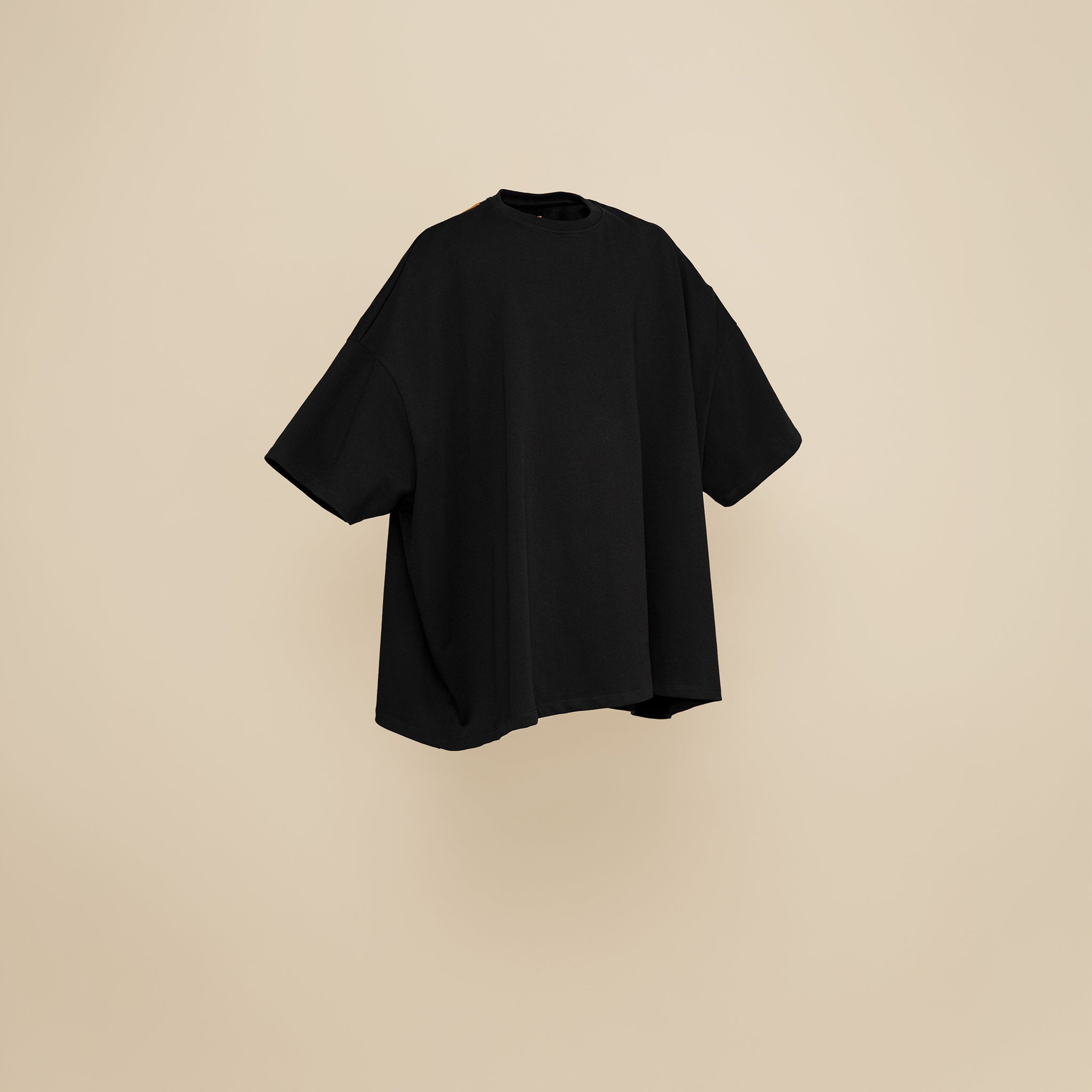 T-Shirt - Black