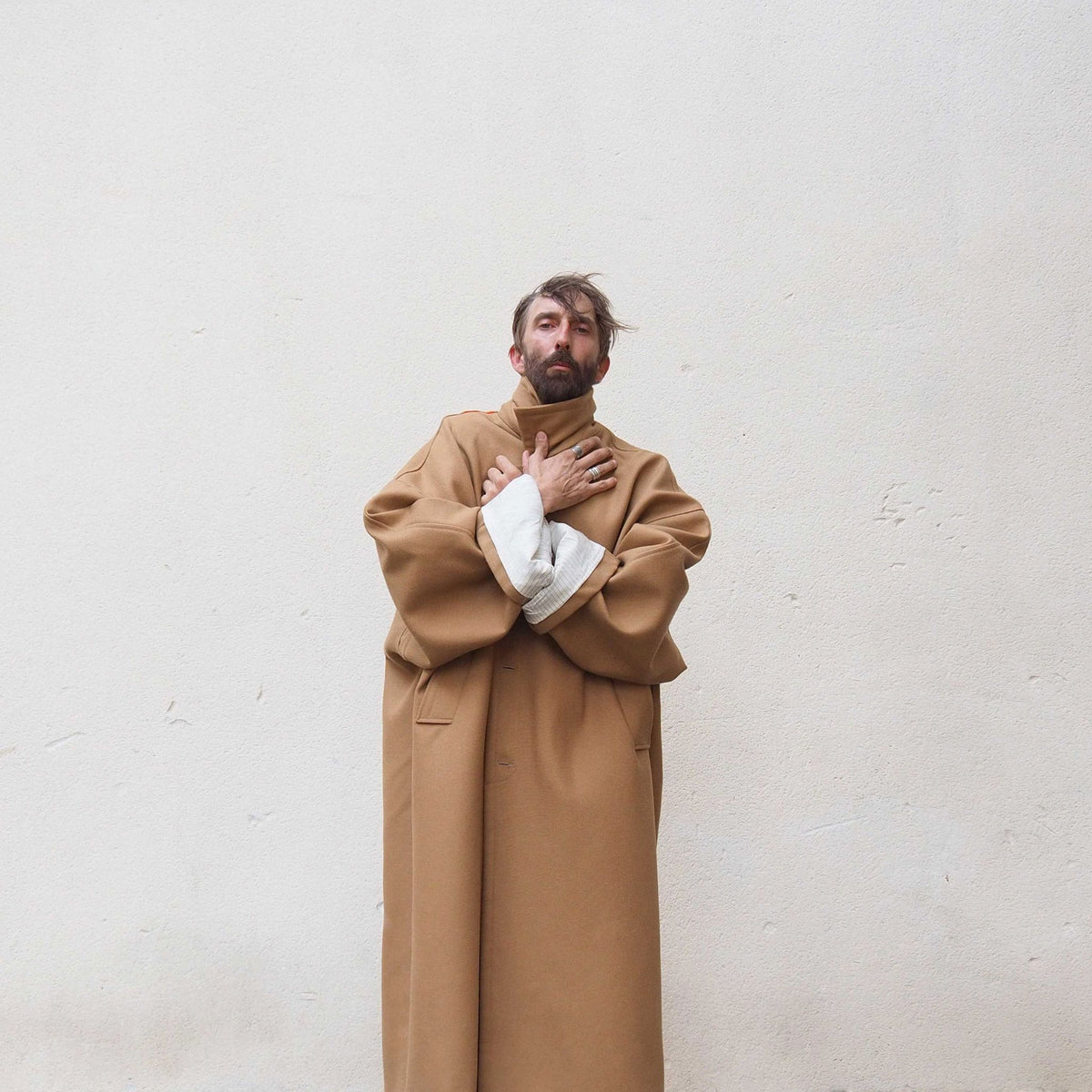CAMEL-COAT-WOOL-OVERSIZED-LR3