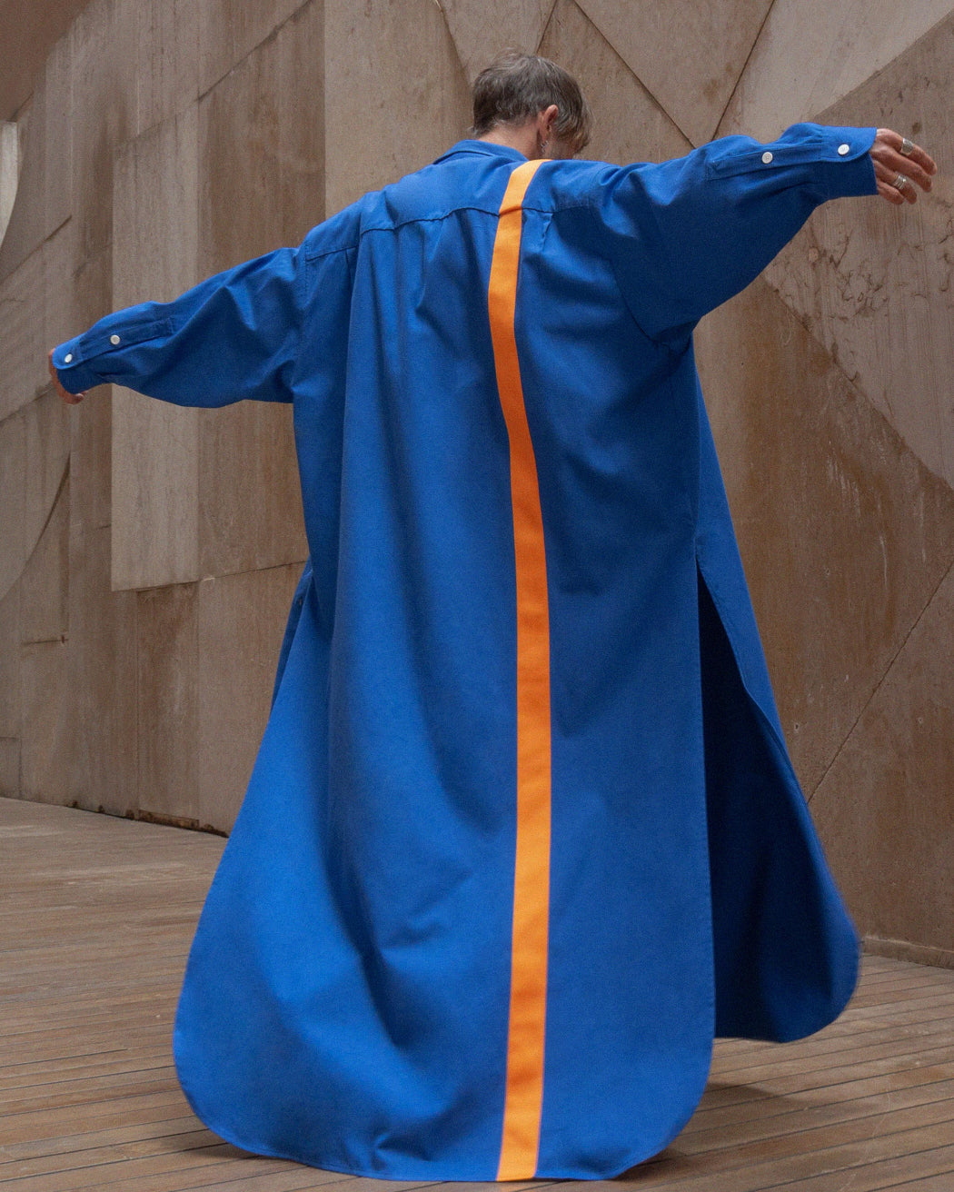 MAXI-DRESS-BLUE-STREETSTYLE-LR3-LOUIS-RUBI