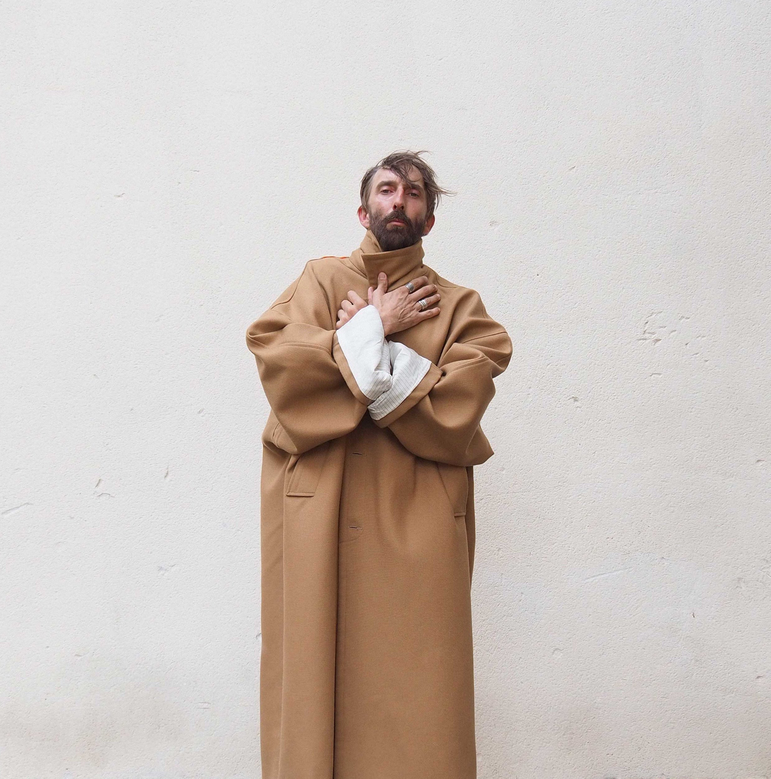 coat camel oversized LR3 louis rubi