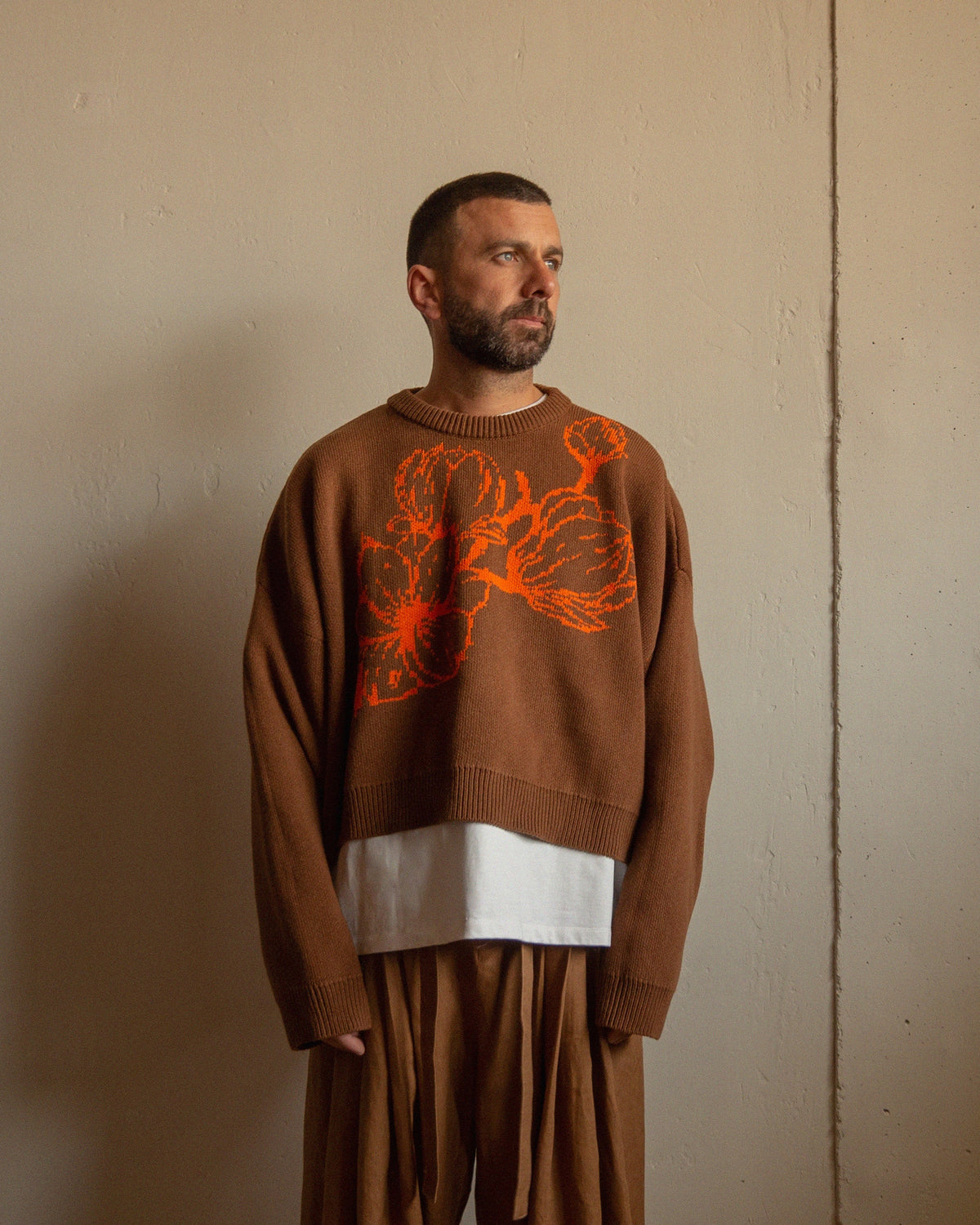 JUMPER-CAMEL-PORTRAIT-LR3-LOUIS-RUBI